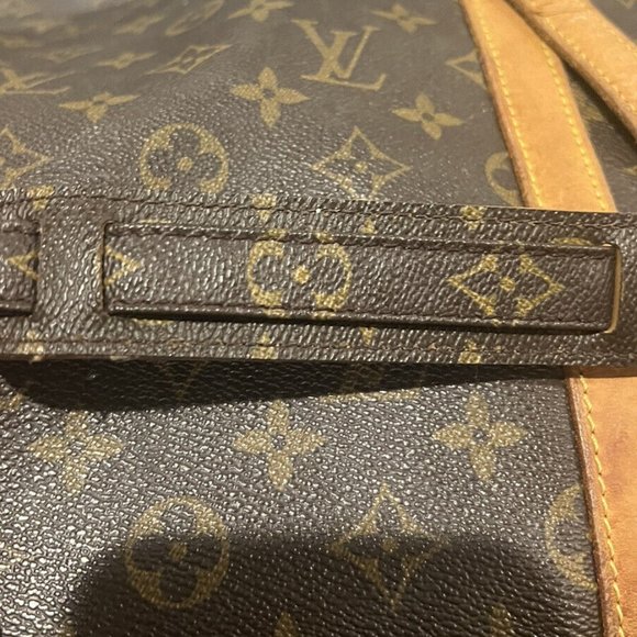 UNISEX~LOUIS VUITTON~ MONOGRAM~SHOULDER STRAP~ 38.75" - Picture 2 of 16